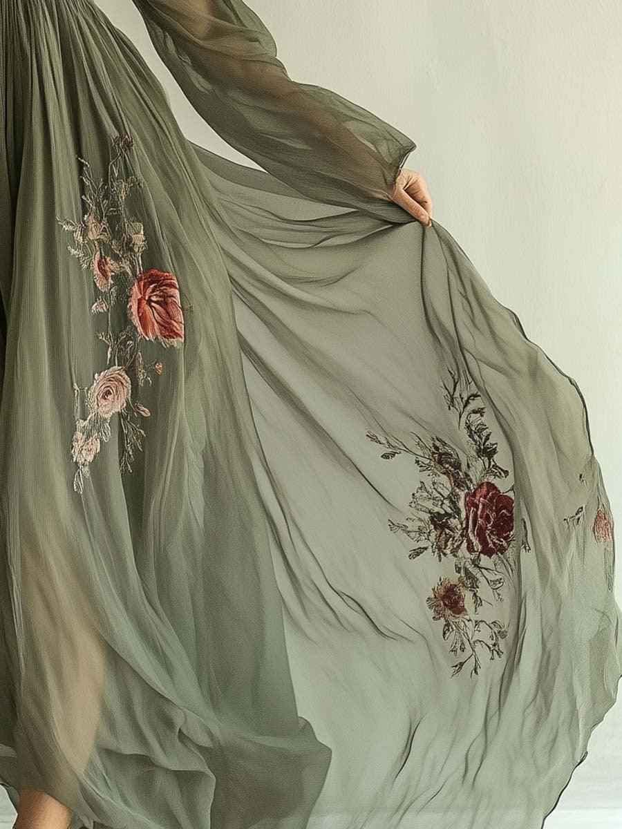 Trendiges Chiffonkleid mit elegantem Muster