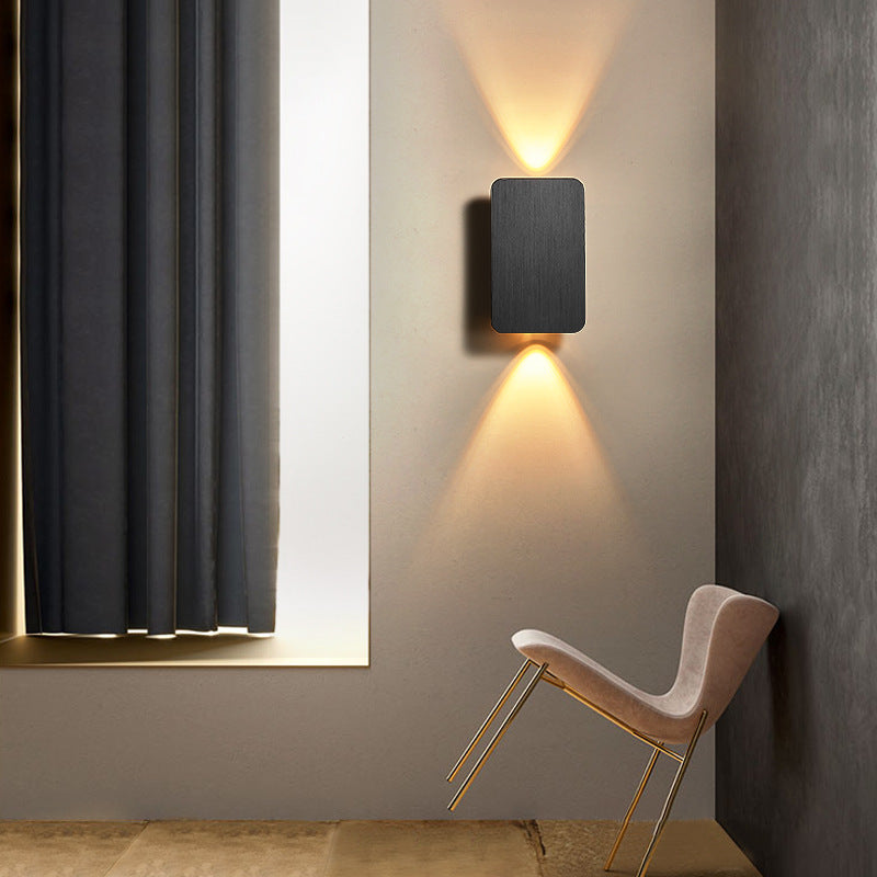 LED-Wandleuchte modern rechteckig Metall für wohnliches Licht