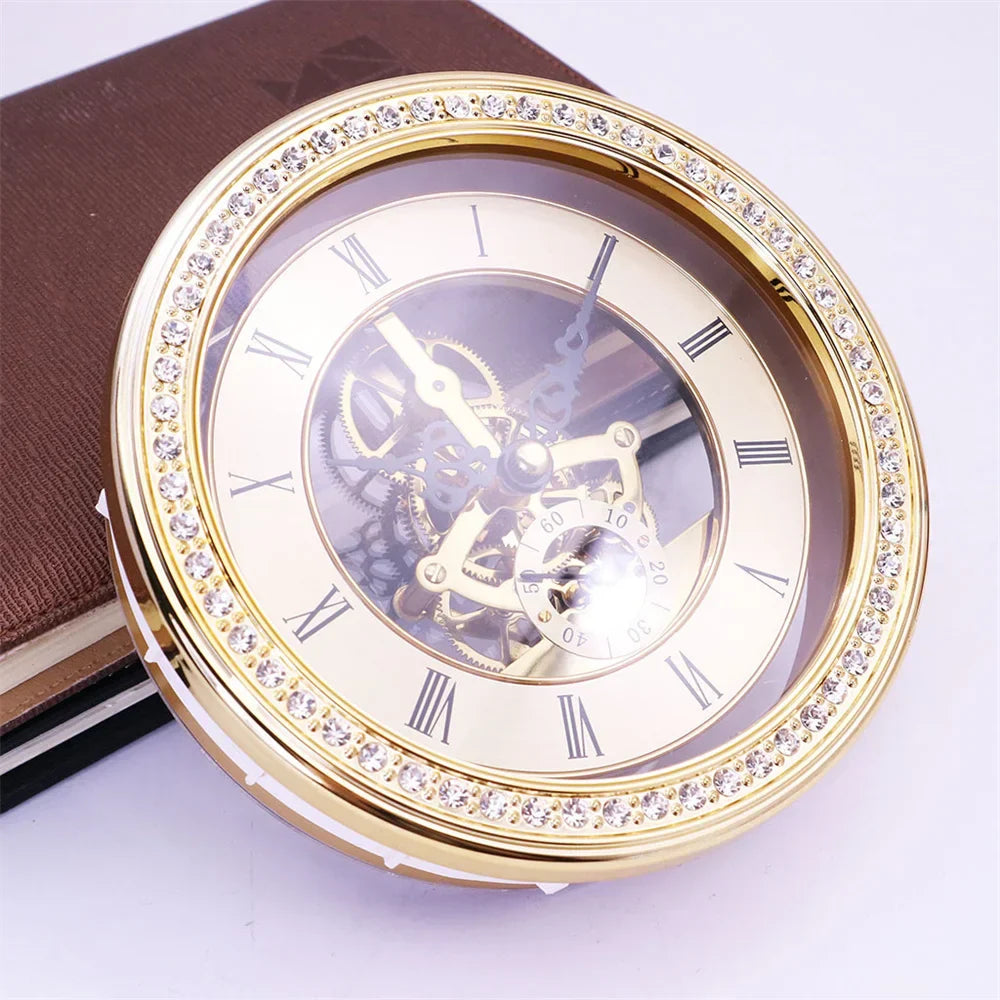RomanDial - Elegantes Uhr-Element mit Römischen Zahlen für einen zeitlosen Akzent