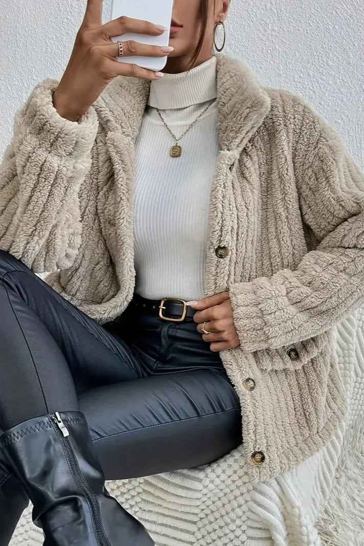 Lux Velvet Wendbarer Cardigan mit Knöpfen vorne
