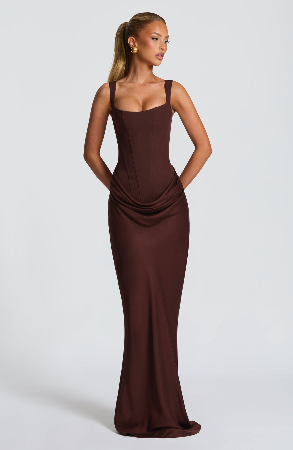Sanduhr-Maxikleid — Figurbetonte Silhouette, Müheloser Stil
