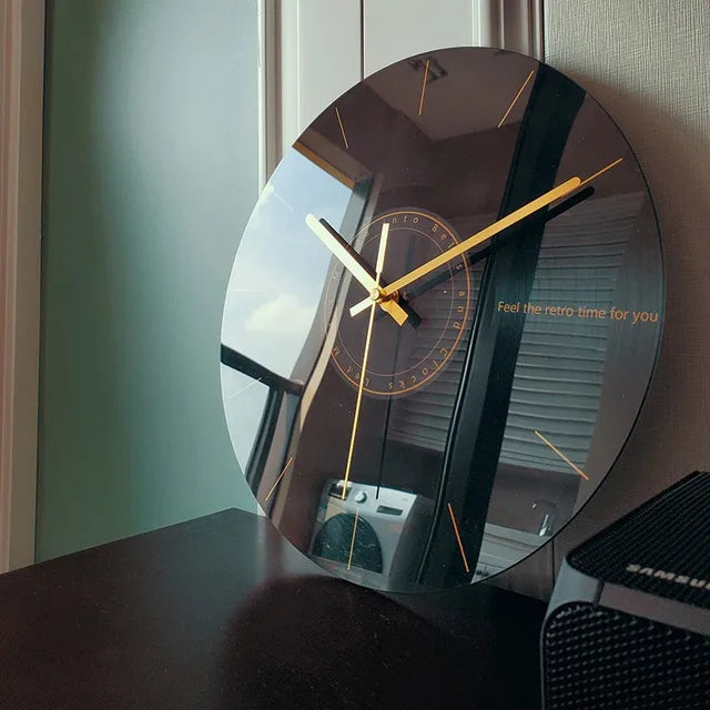 Driven Wanduhr aus Glas – Zeitlose Eleganz für Ihr Zuhause