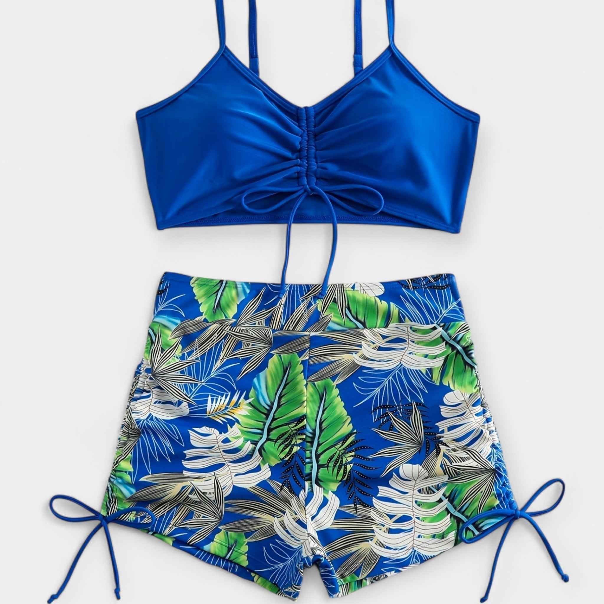 Hochtaillierter Bikini mit Tropenmuster und Trägern
