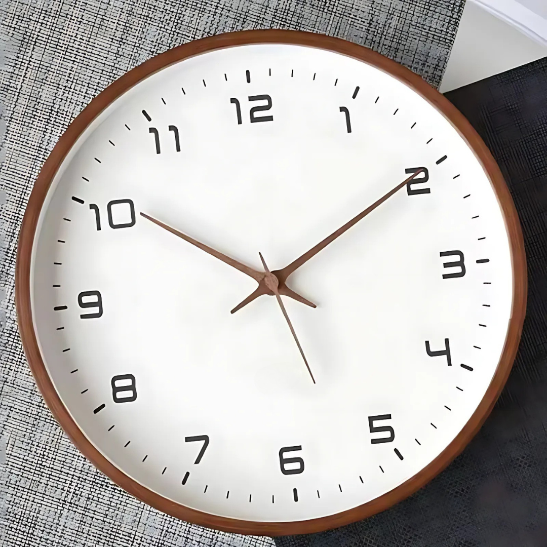 Woodland - Moderne Holzwanduhr für stilvolle Inneneinrichtung