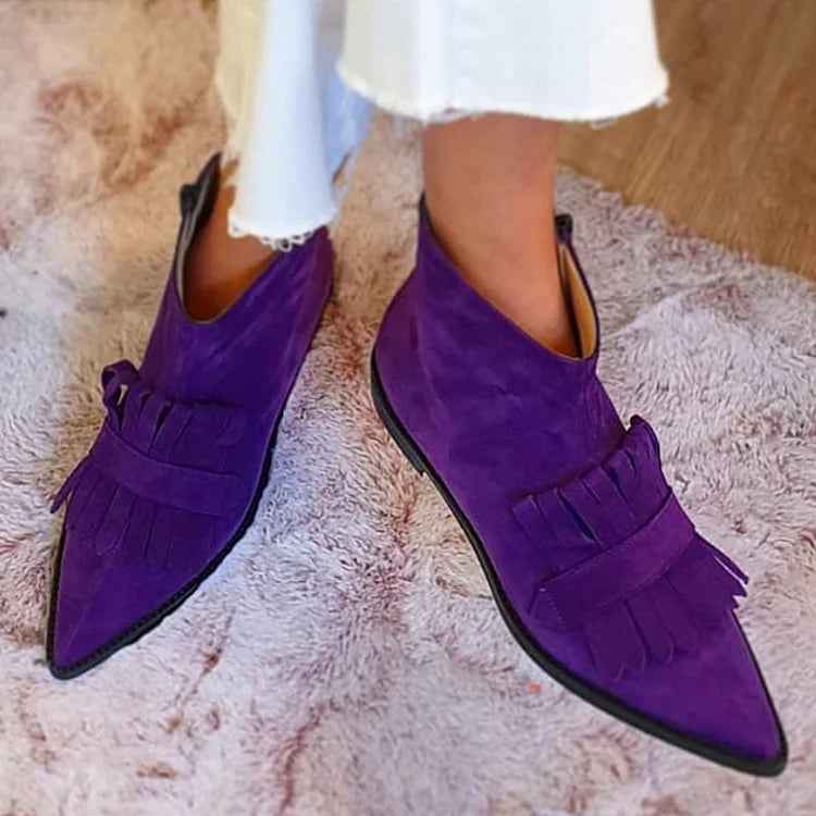 Fransen-Stiefel für einen trendigen und eleganten Look