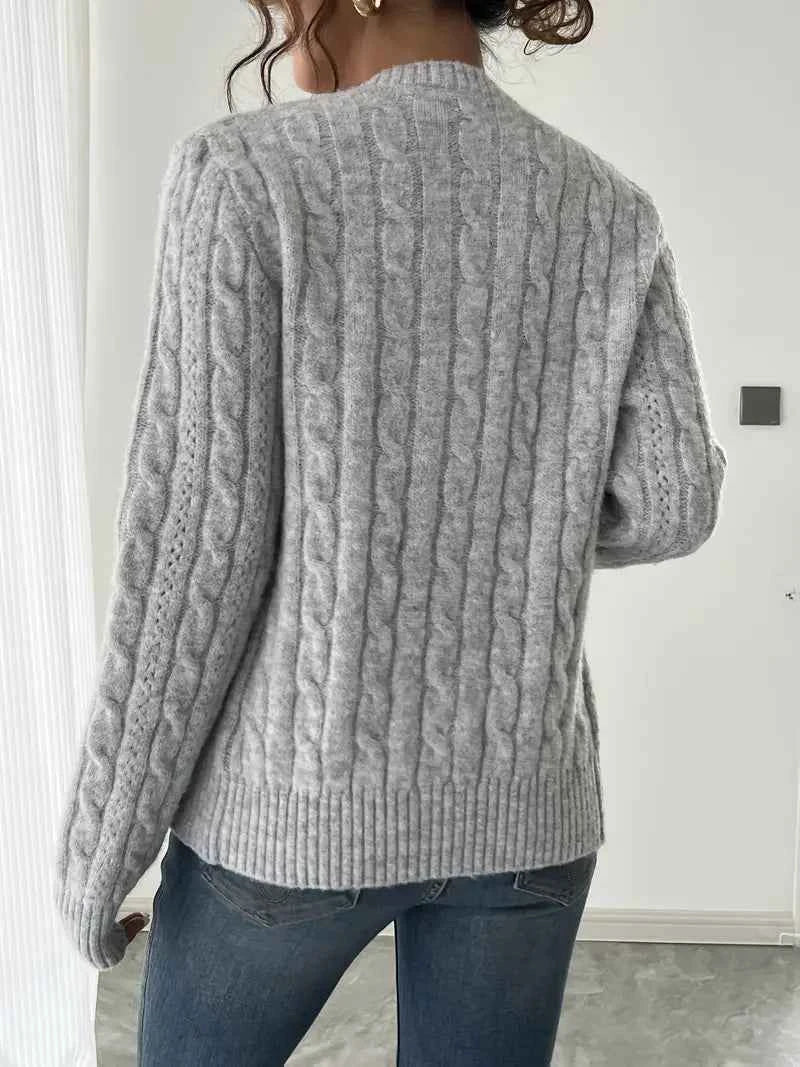 Gemütliche Damen-Kabelstrick-Cardigan