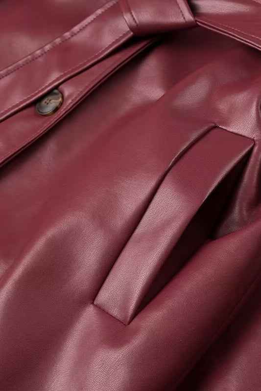 Klassischer Leder-Trenchcoat mit lockerer Passform für einen stilvollen Look