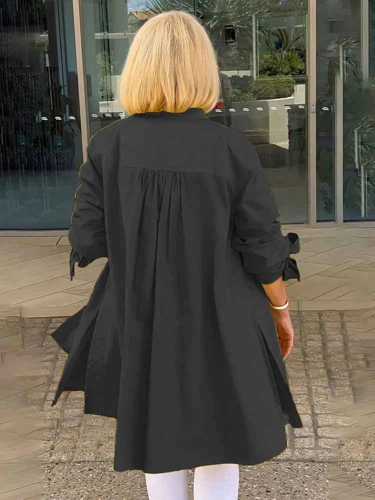 Elegantes Schwingendes Schnitt Zwei-Stück-Outfit, das die Figur schmeichelt