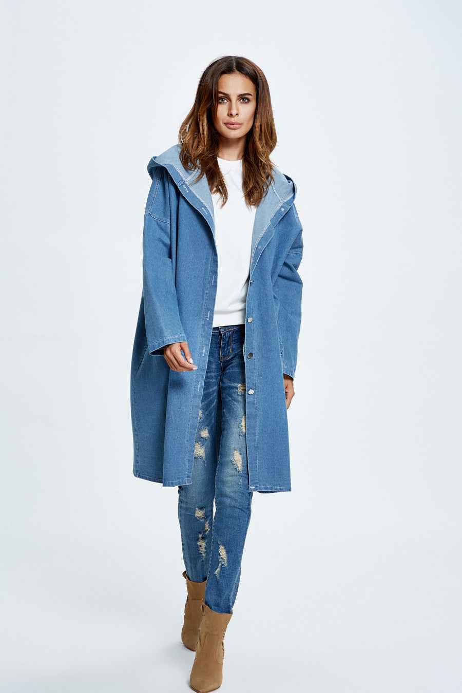 Maxi Denim Mantel mit Stilvollem Kapuzenpullover