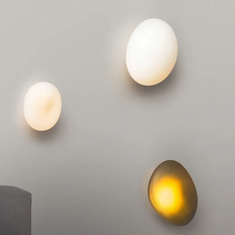 Auralia - Charmante Vintage-Farbige LED-Wandlampe aus Glas für Eine Warme Atmosphärische Beleuchtung