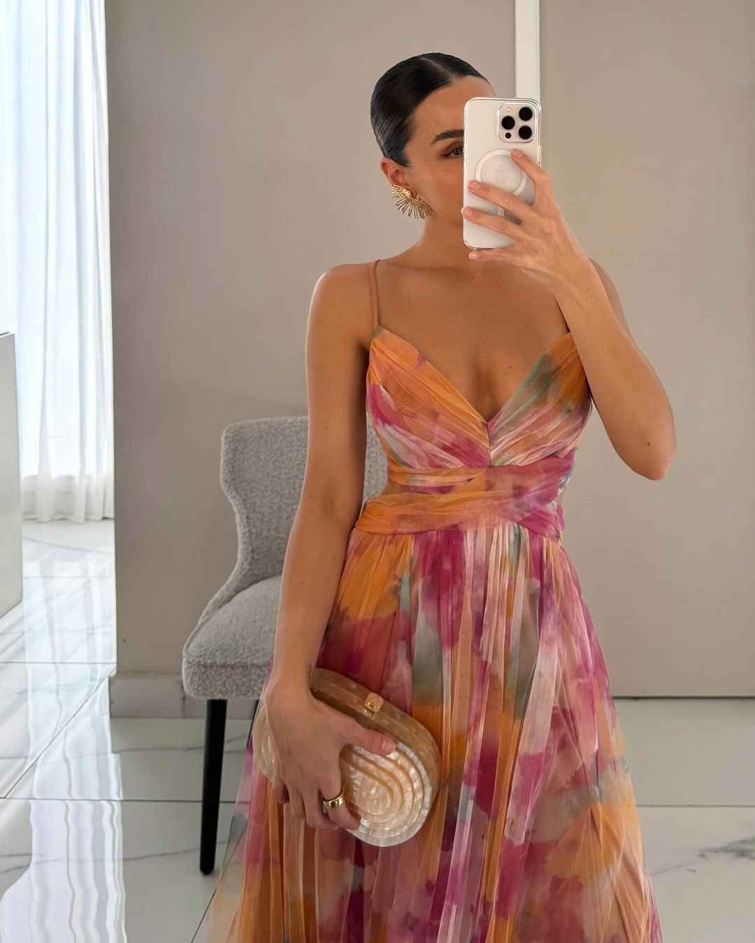 Ava: Elegantes Maxikleid für mühelosen Glamour