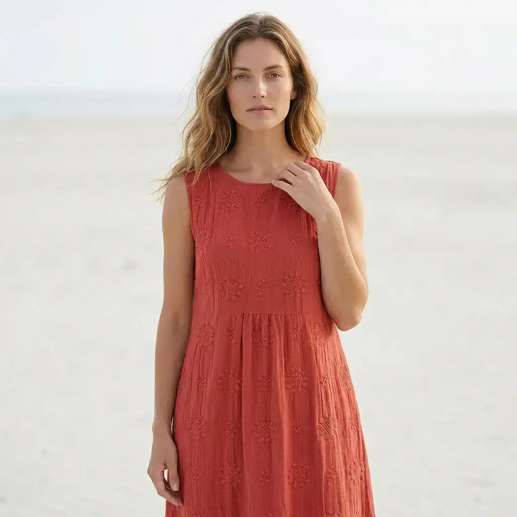 Élodie - Elegantes Oversized-Embroidered ärmelloses Kleid für einen anspruchsvollen Look