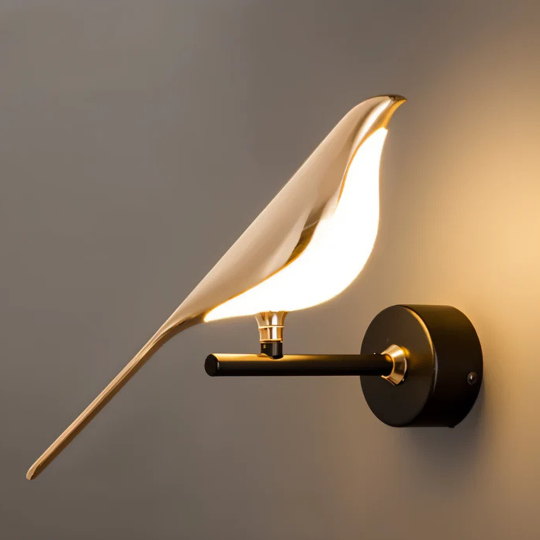 Bird - Elegante goldene Vogel-Wandleuchte für eine luxuriöse Note
