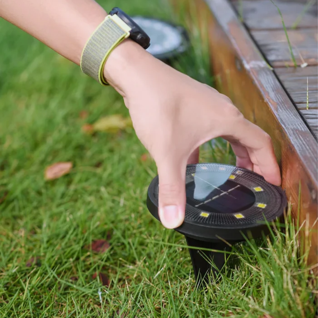 Cene - Wasserdichte Solar-Außenlampe mit Bewegungsmelder für Sichere und Energieeffiziente Beleuchtung