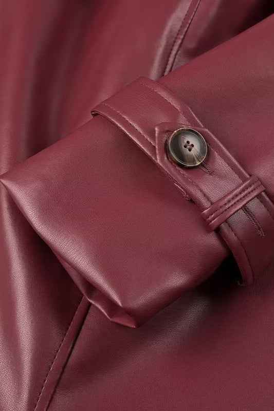 Klassischer Leder-Trenchcoat mit lockerer Passform für einen stilvollen Look