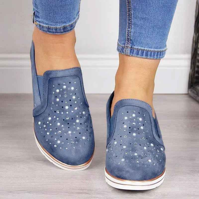 Orthopädische Keilabsatz-Sneaker für ganztägigen Komfort und Halt