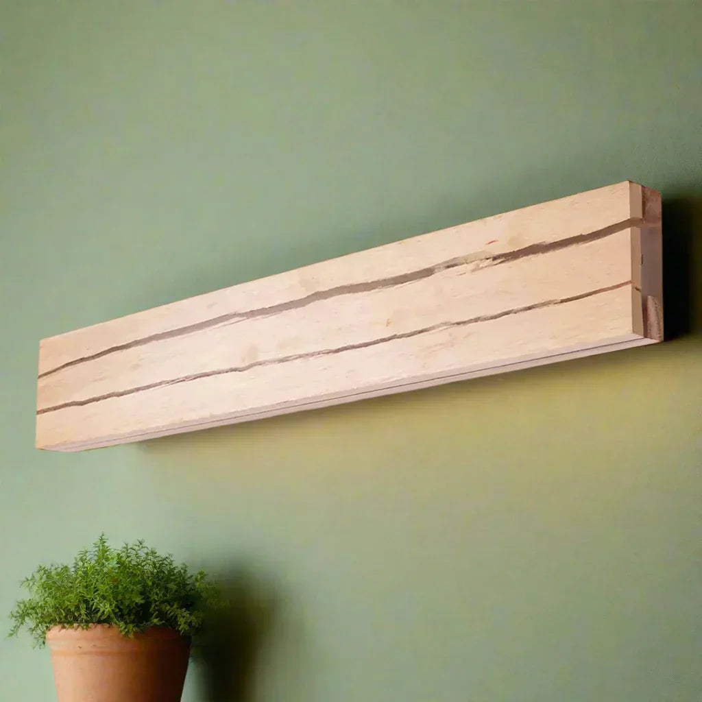 Wandlampe WoodCrack – Fügen Sie Ihrer Dekoration einen Hauch natürlichen Charmes hinzu