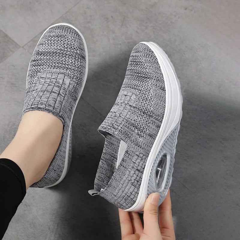 Damen atmungsaktive Slip-On-Sneaker für ganztägigen Komfort