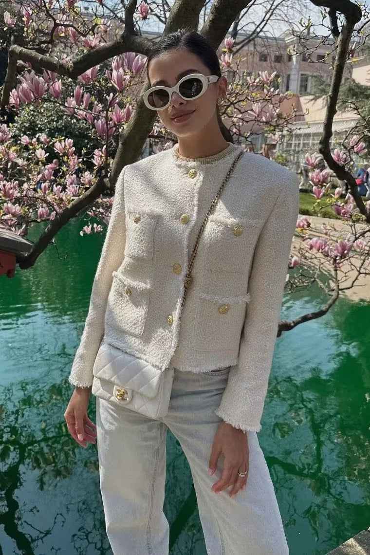 Kurzer Tweedmantel mit einfachem Knopfloch