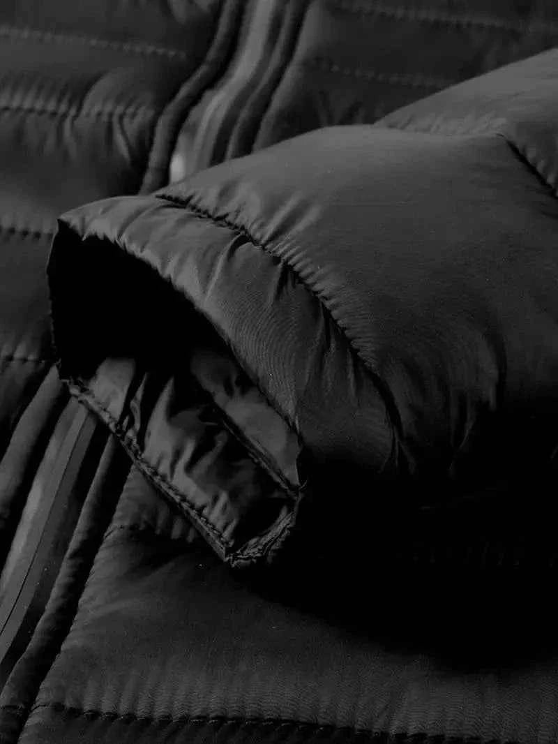 Schicke Kapuzenjacke mit moderner Passform