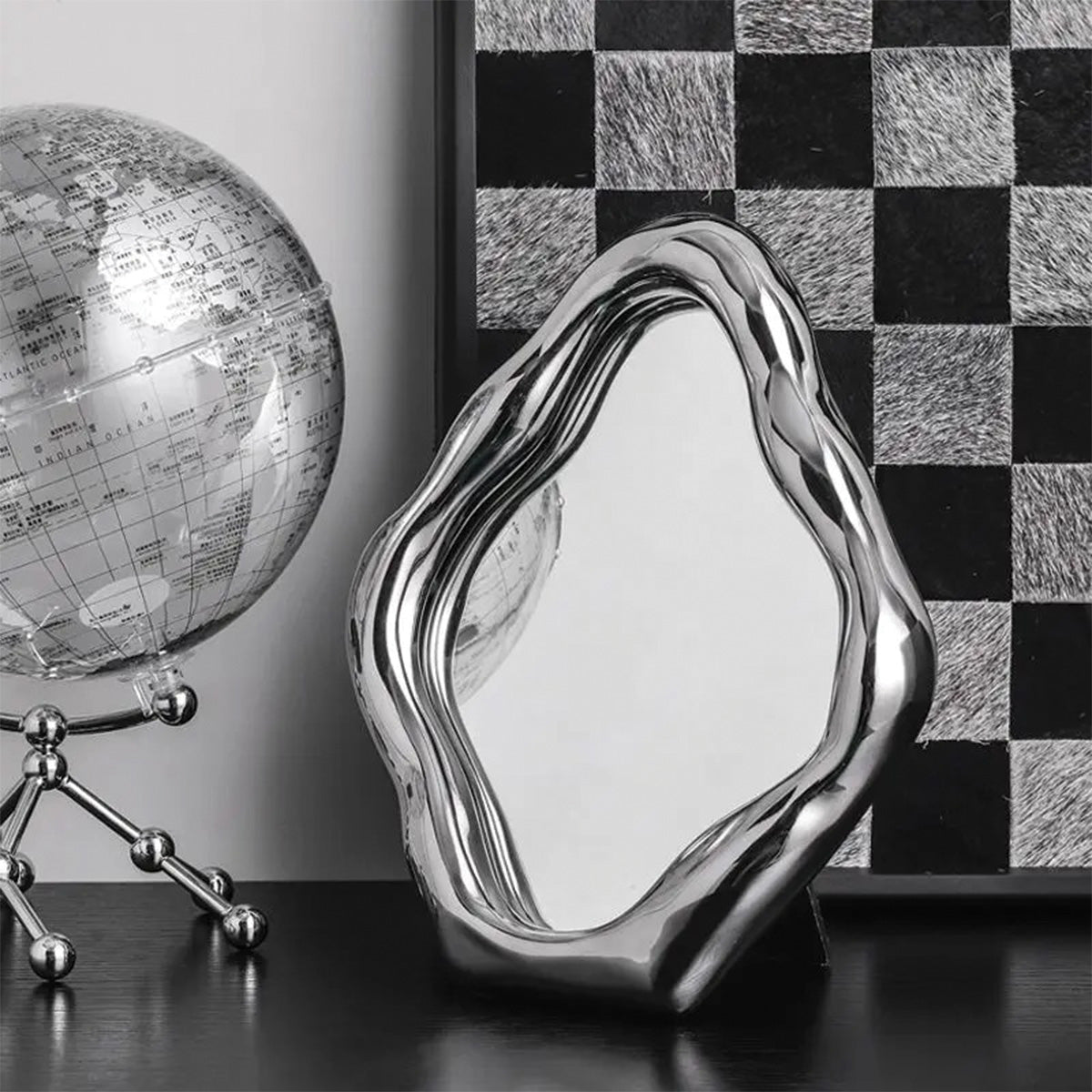 Aura-Tischspiegel – Eleganz und Praktikabilität für WC und Make-up