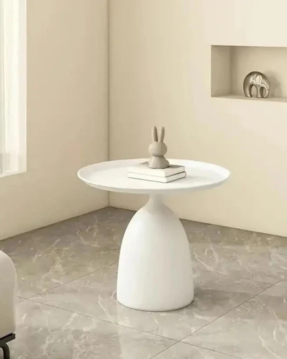 Beistelltisch Rund Aus Holz Mit Minimalistischem Design