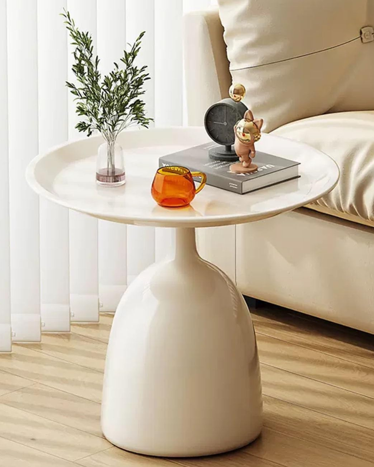 Beistelltisch Rund Aus Holz Mit Minimalistischem Design