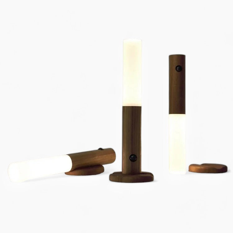 Bewegungsmelder LED Lampe aus Holz 2