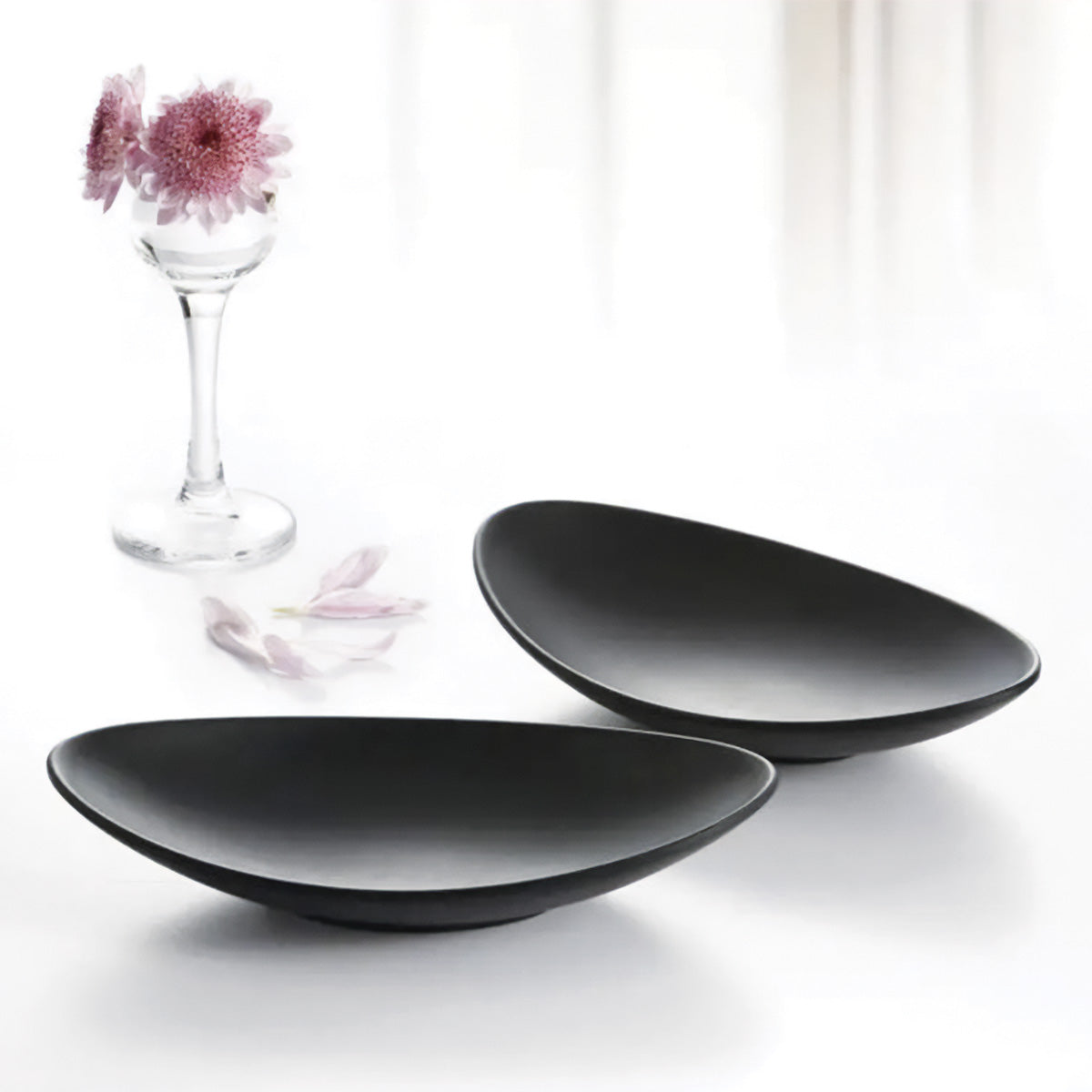 Ovale Noir Geschirr – Elegantes Modernes Geschirr für Anspruchsvolle Mahlzeiten