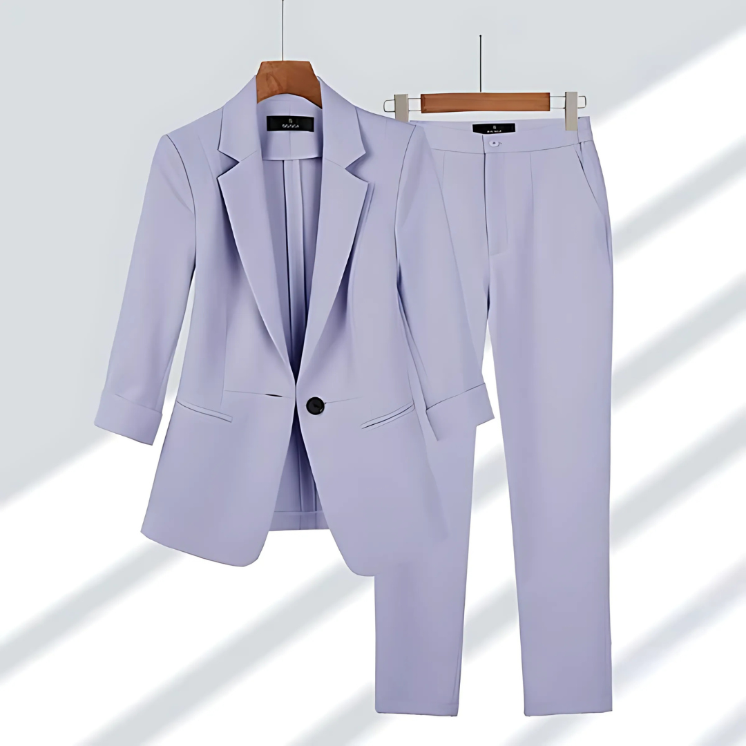 Elegantes Set aus Blazer und passender Hose