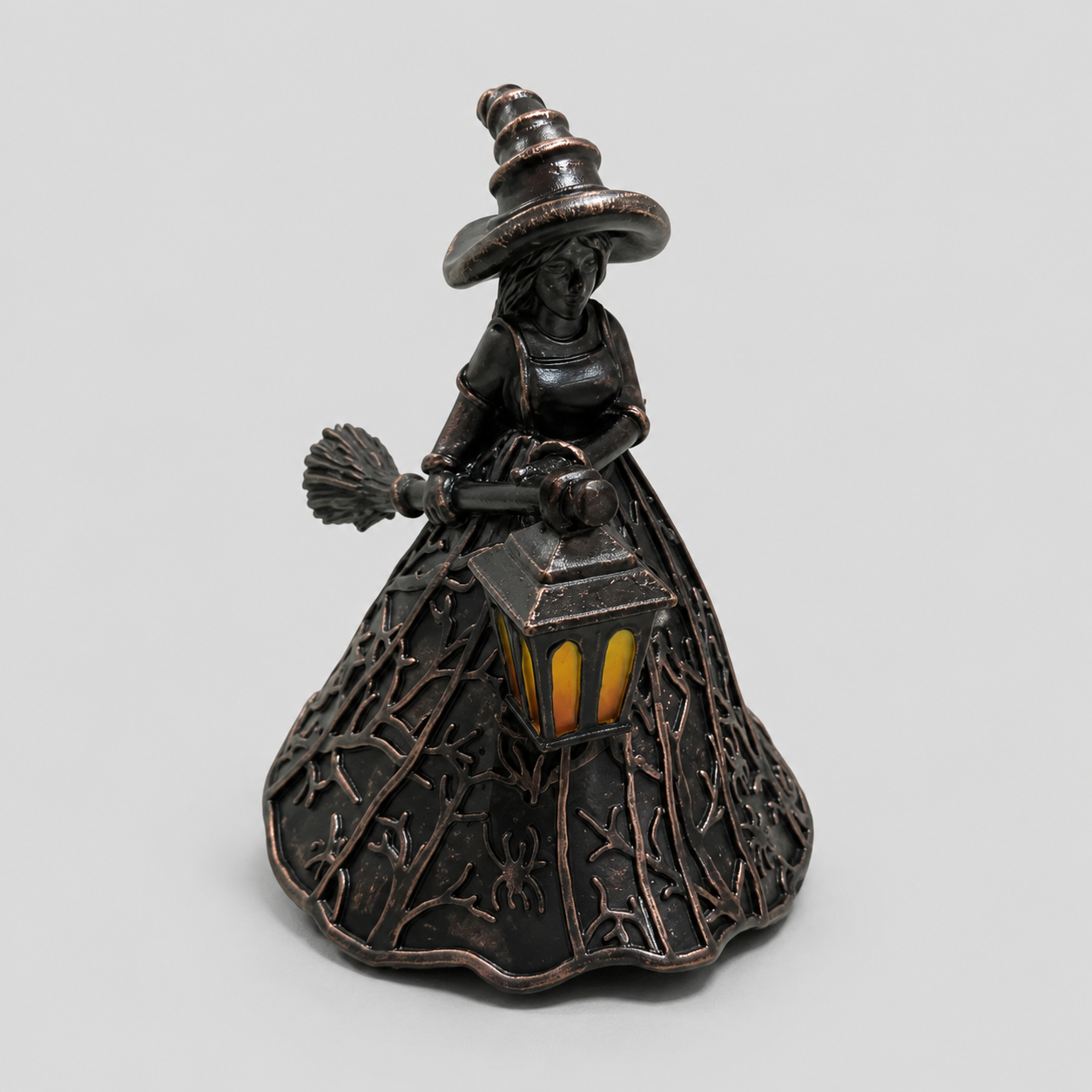 Hexenfigur beleuchtet - Halloween Tischdeko mit Laterne & USB