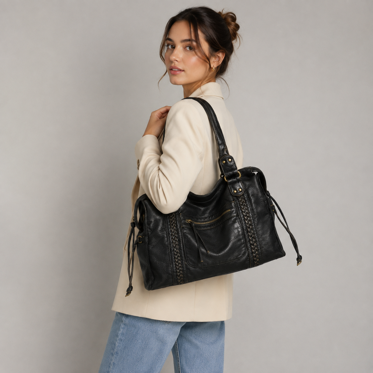 Schwarze Schultertasche Damen – Trendige Kunstleder-Handtasche mit Reißverschlussfächern