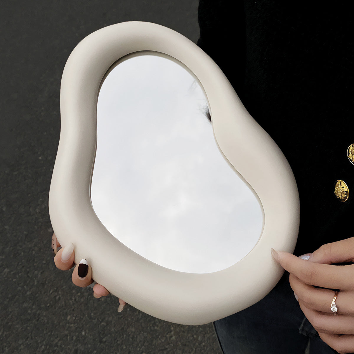 Dicker Tischspiegel mit elegantem und modernem Design zur Aufwertung Ihrer Räume