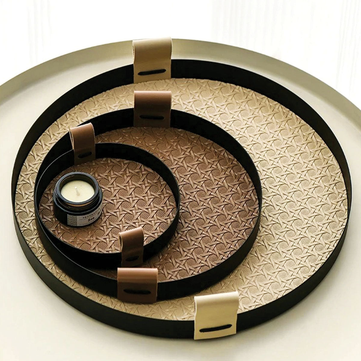 Dekorativer Dali-Plateau – Elegante und anspruchsvolle Accessoires für Ihr Zuhause