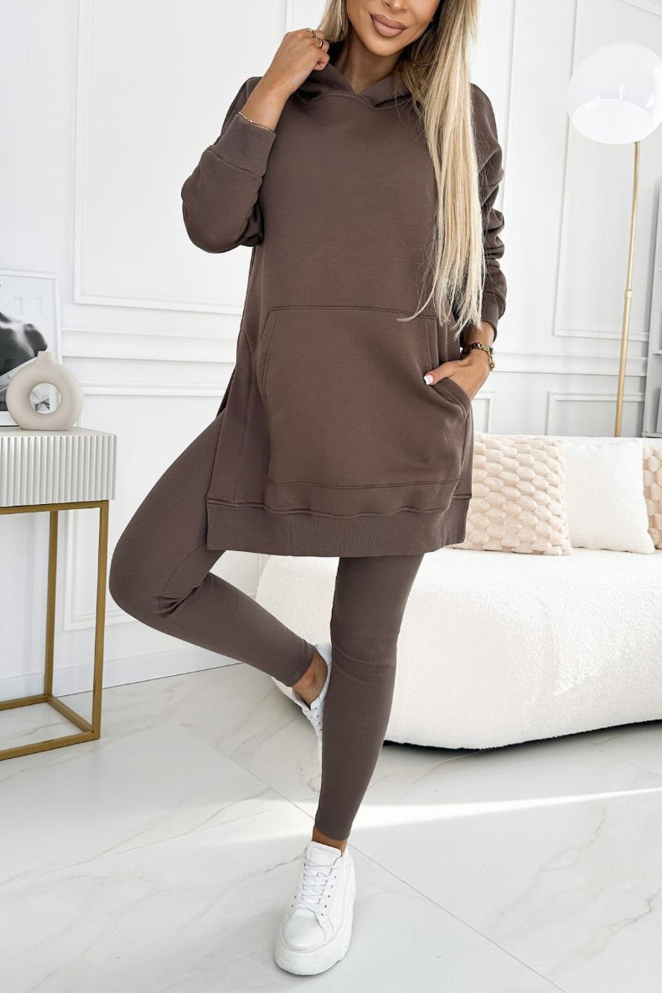 Damen Midikleid mit Schlitz und Kapuze 7
