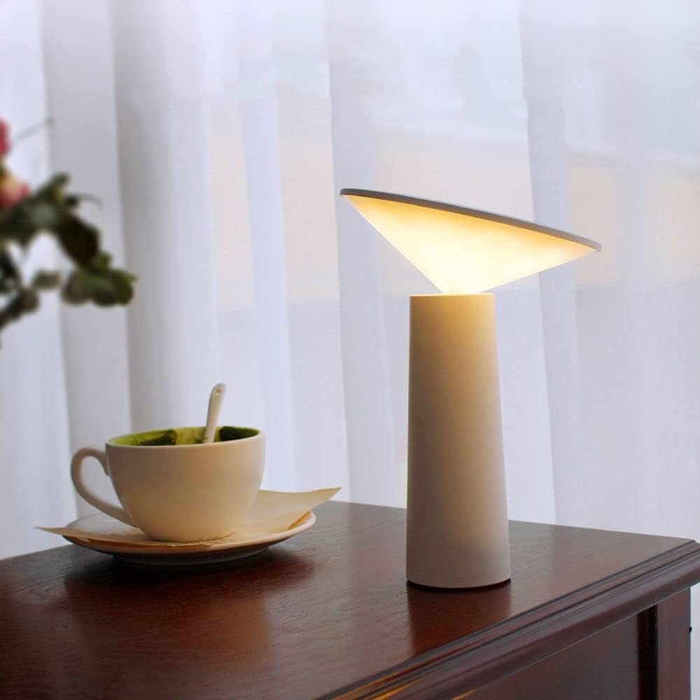 Dimmbare Tischlampe für modernes Wohnen 2