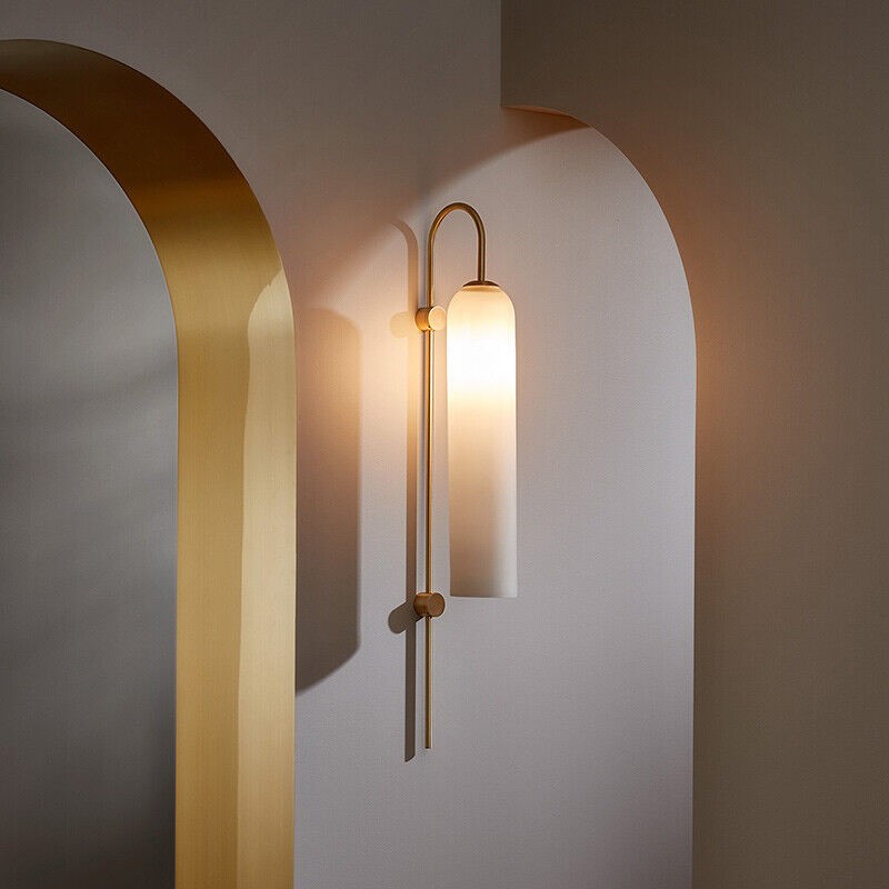 Elegante Wandleuchte in Messing 7
