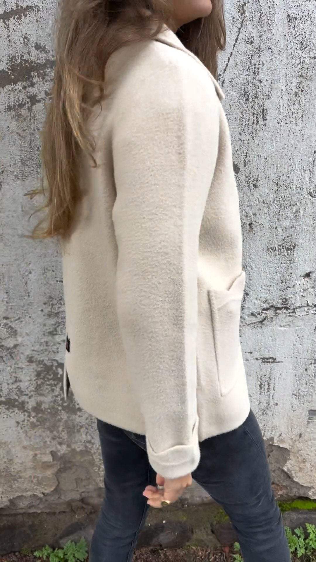 Elegante Wollstrickjacke für Frauen 3