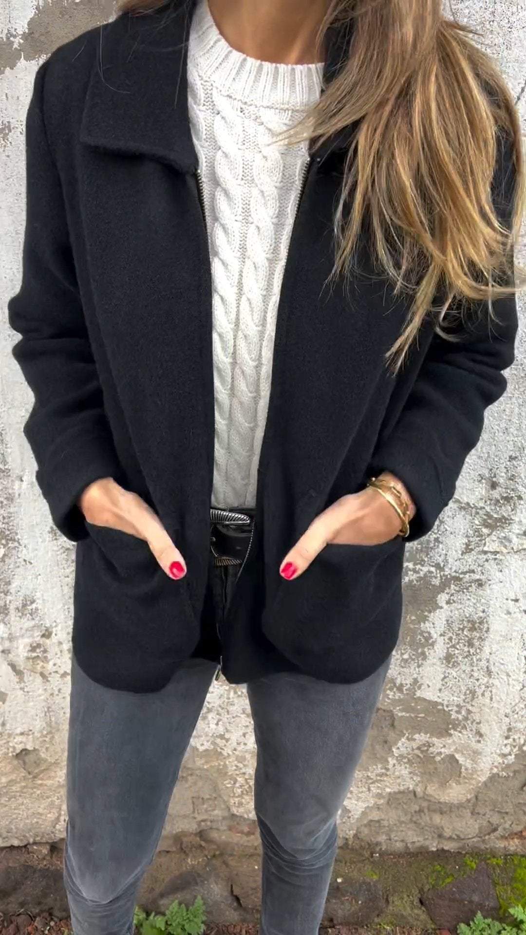 Elegante Wollstrickjacke für Frauen 5