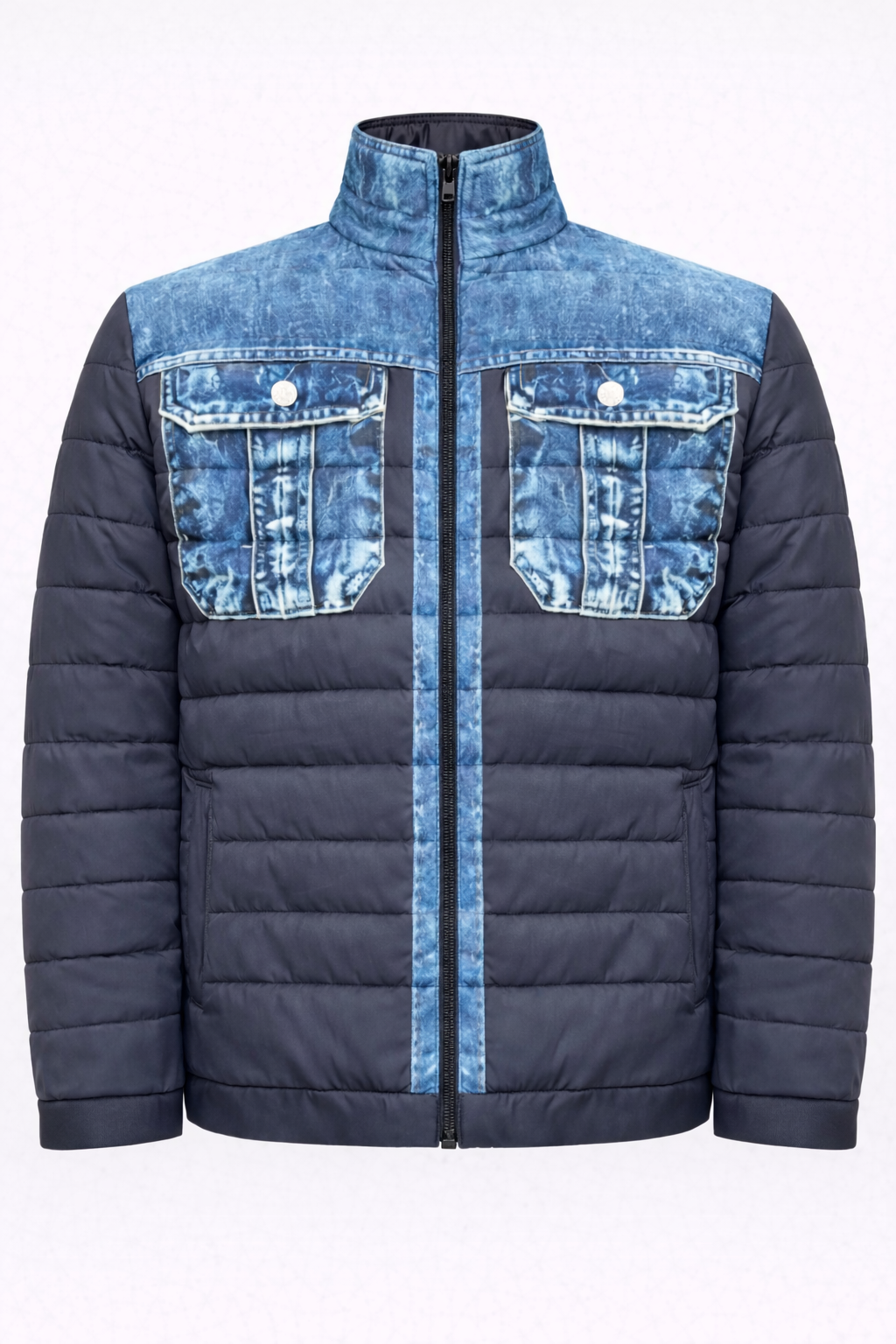 Jacke im klassischen Denim-Look mit doppelter Lage – zeitloser Stil und zusätzlicher Komfort