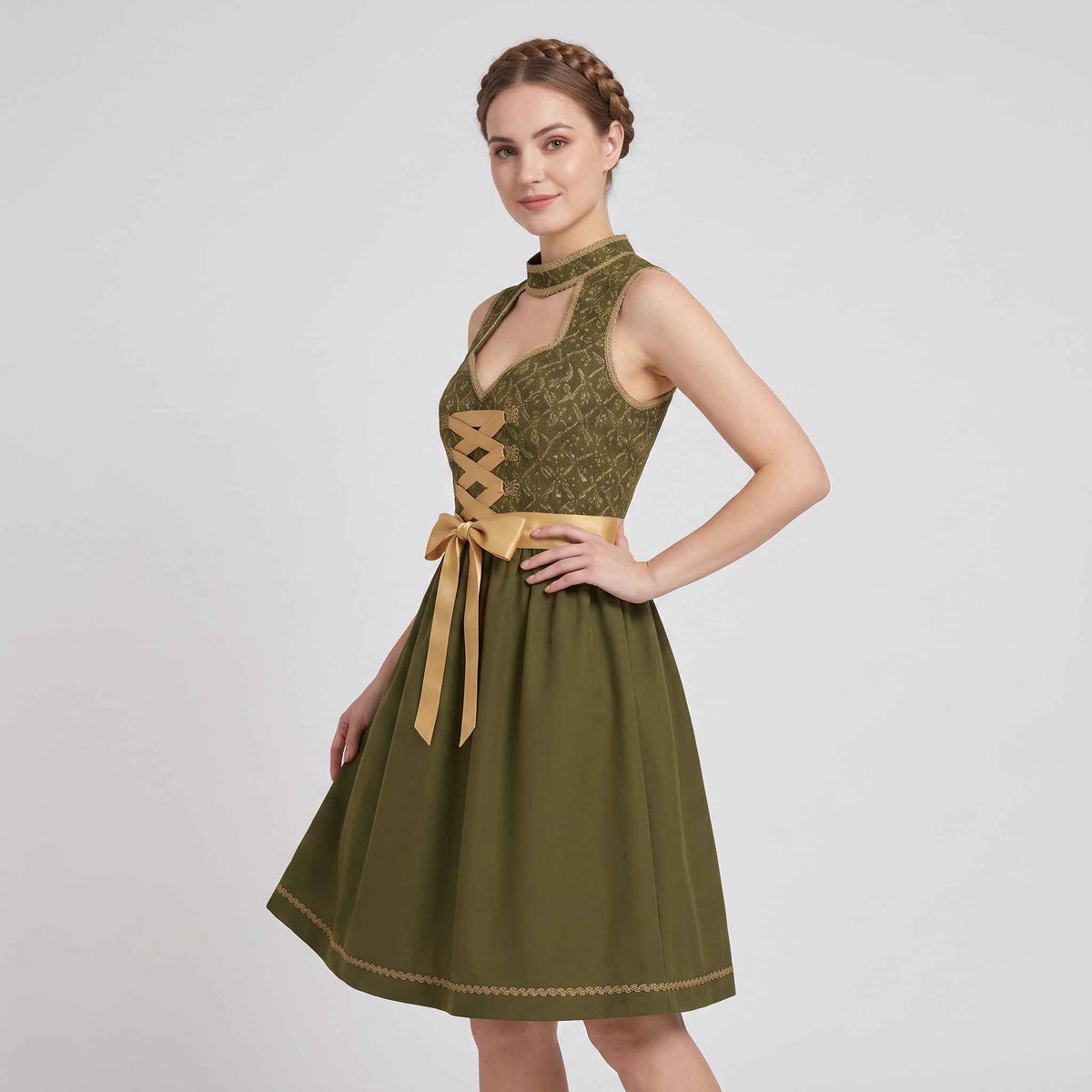 Damen Dirndl Grün mit Schürze, Miederschnürung & Puffärmeln