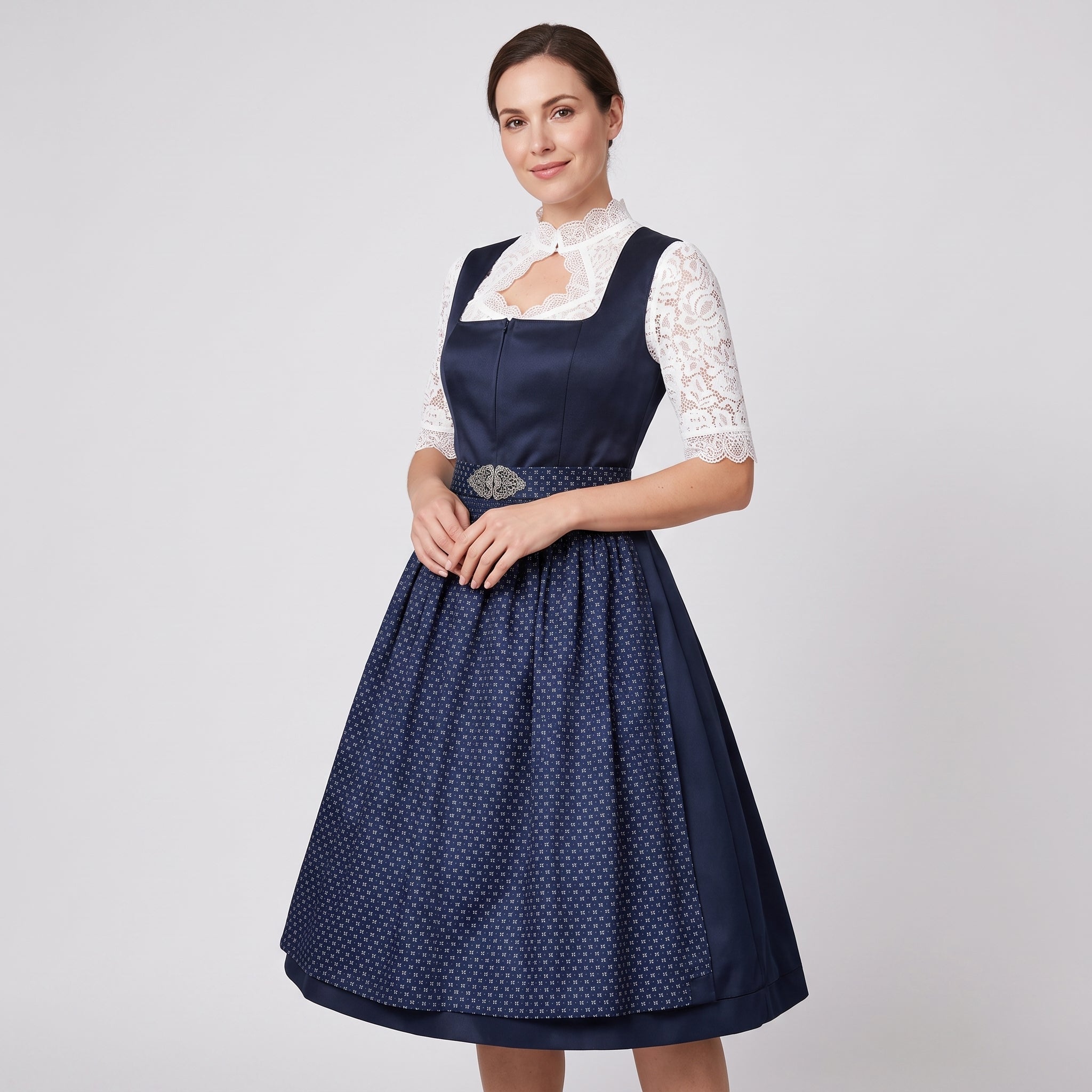 Damen Dirndl Marineblau - Traditionelle Spitze für Feste