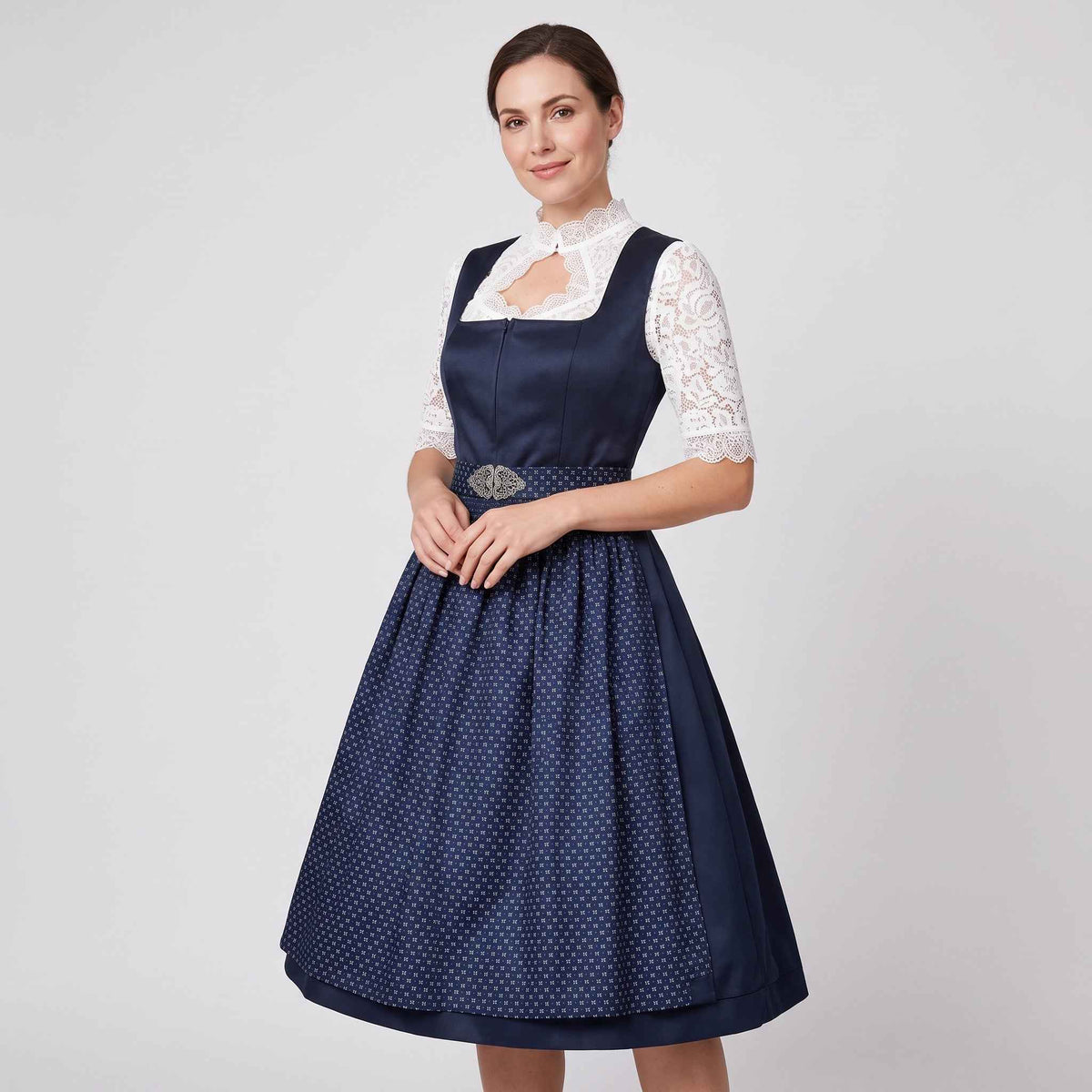 Damen Dirndl Marineblau - Traditionelle Spitze für Feste