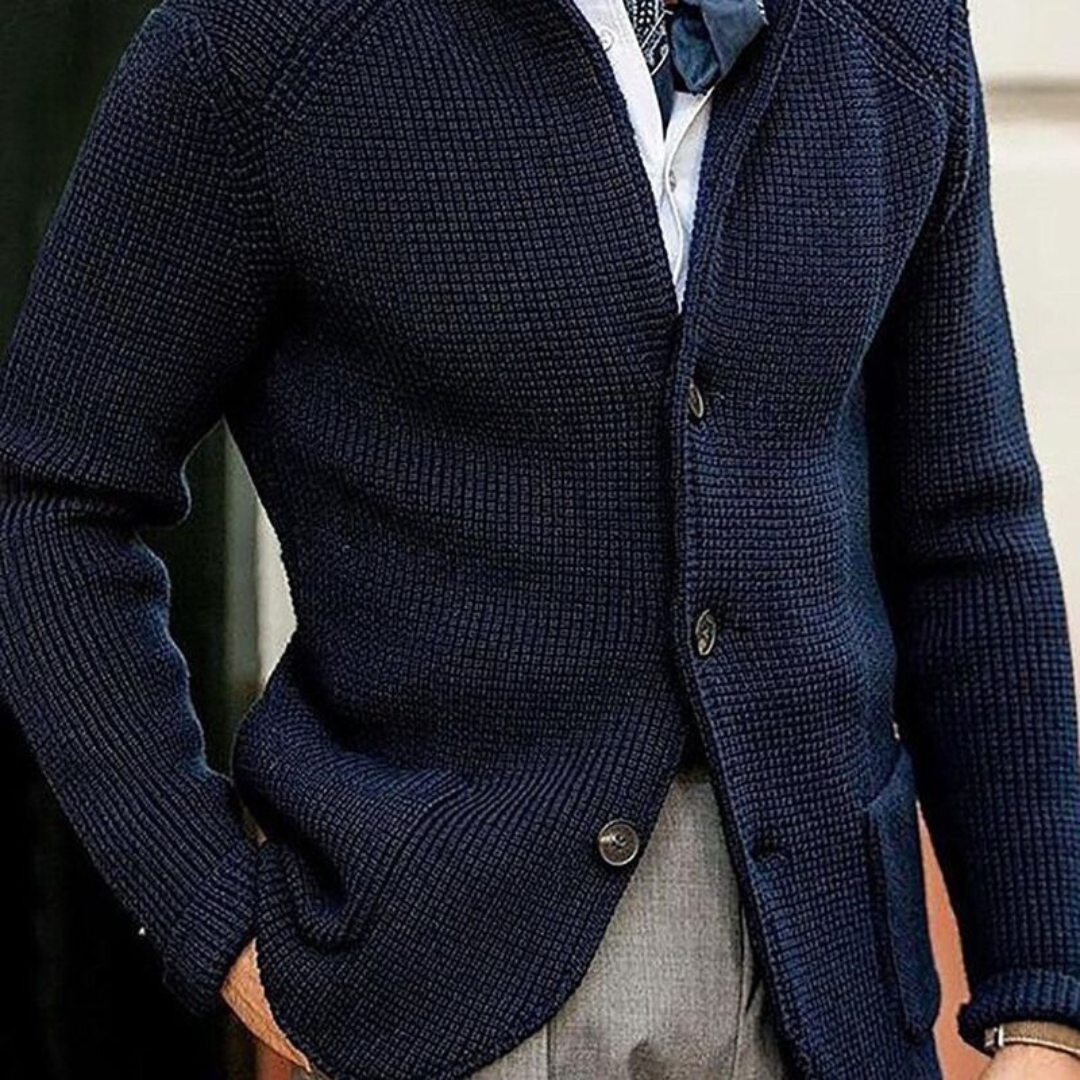 Avaya – Zeitloser und eleganter Strickcardigan