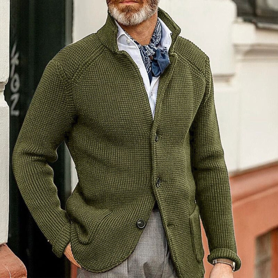 Avaya – Zeitloser und eleganter Strickcardigan