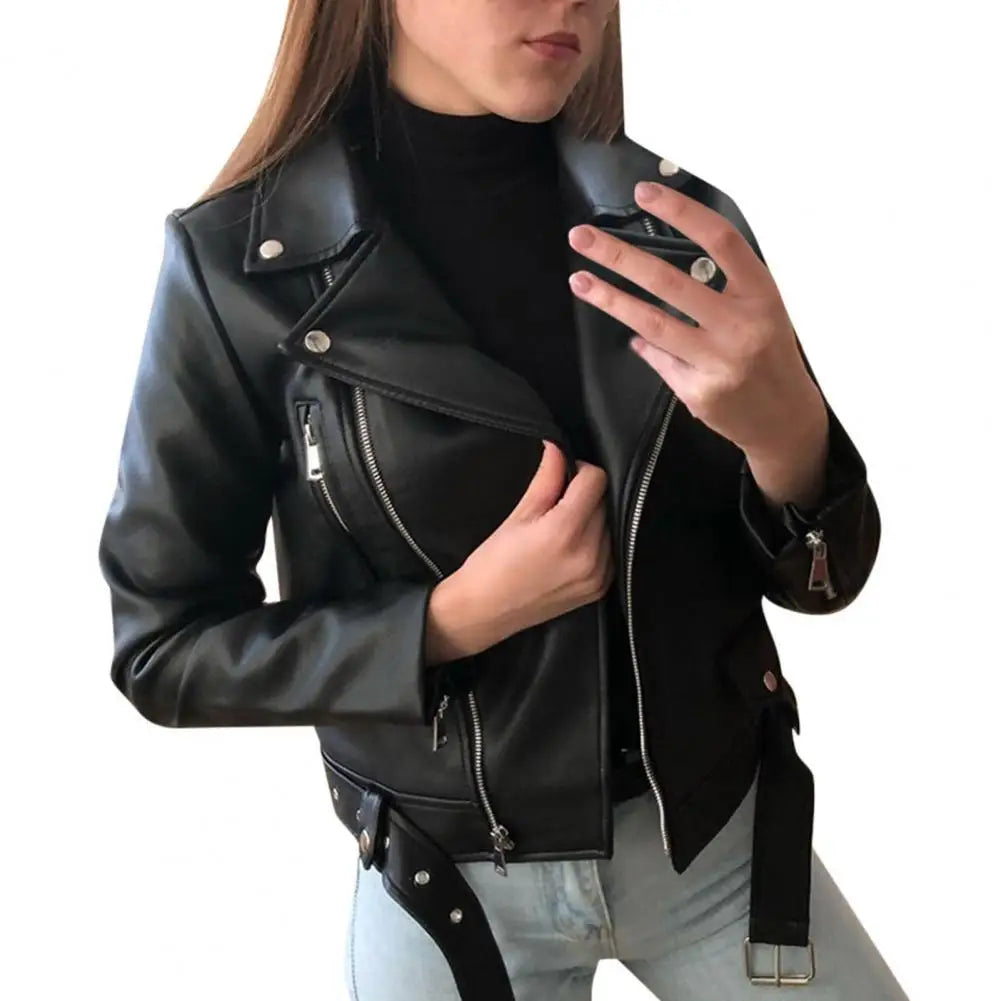 Tess – Elegante und Trendige Lederjacke für Modebewusste