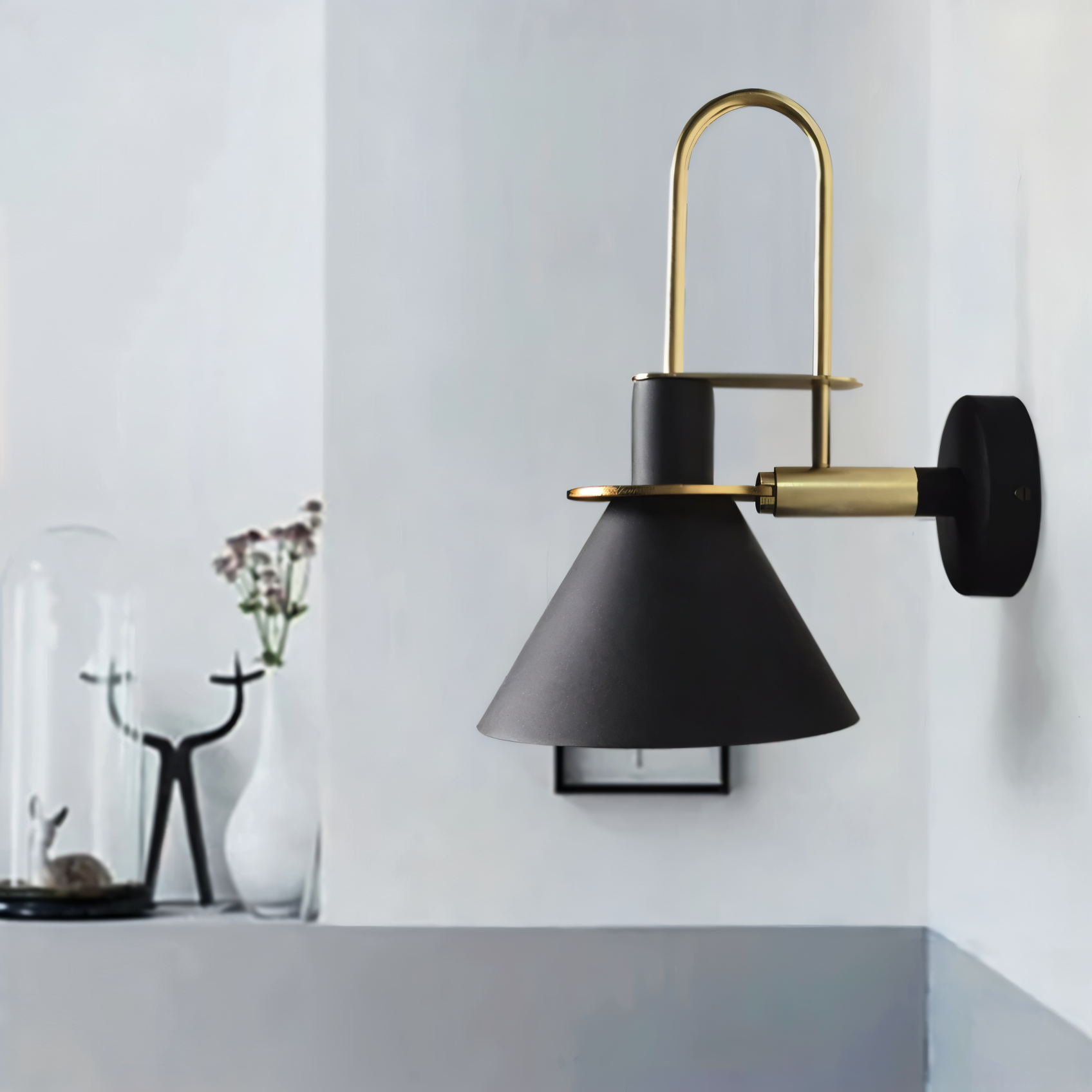 Zoralia - Moderne LED-Wandlampe mit eleganter Trompetenform für stilvollen Anspruch