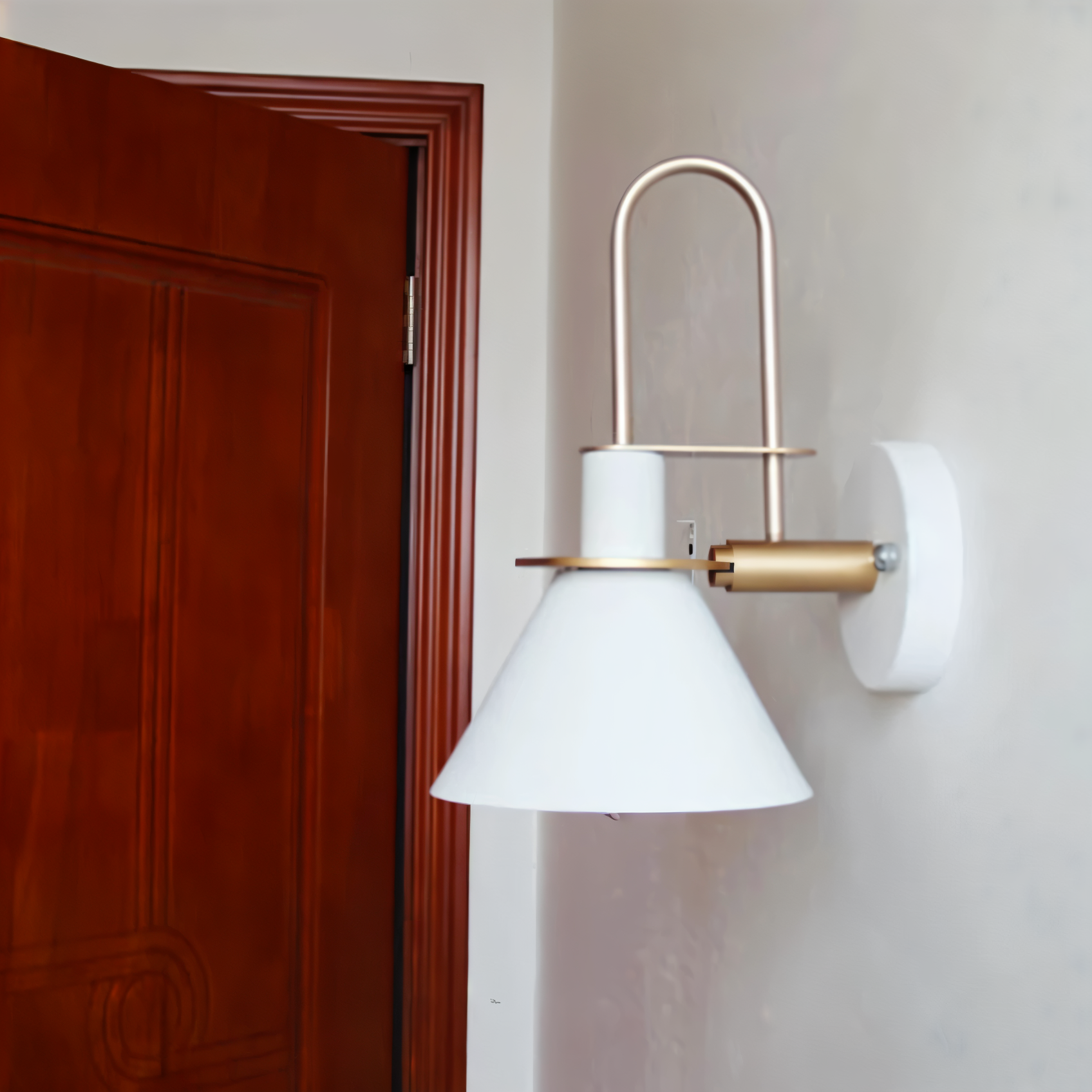 Zoralia - Moderne LED-Wandlampe mit eleganter Trompetenform für stilvollen Anspruch