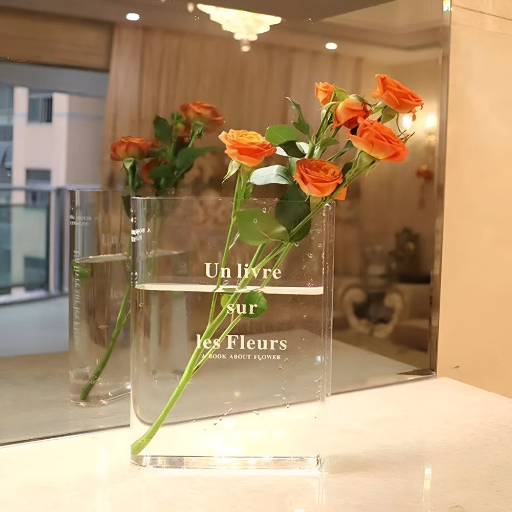 Elarith - Elegante moderne Plastikvase für stilvolle Raumdekoration