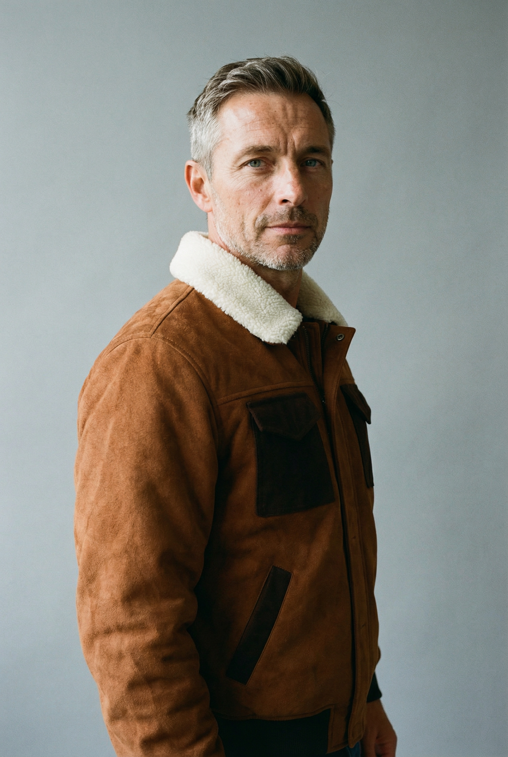 Herrenjacke aus Polyester in Lederoptik mit Sherpa-Futter